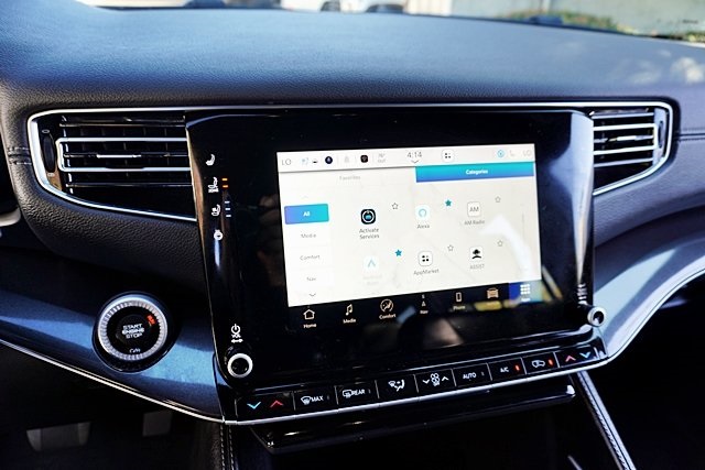 Used 2023 Black Jeep Base image 26