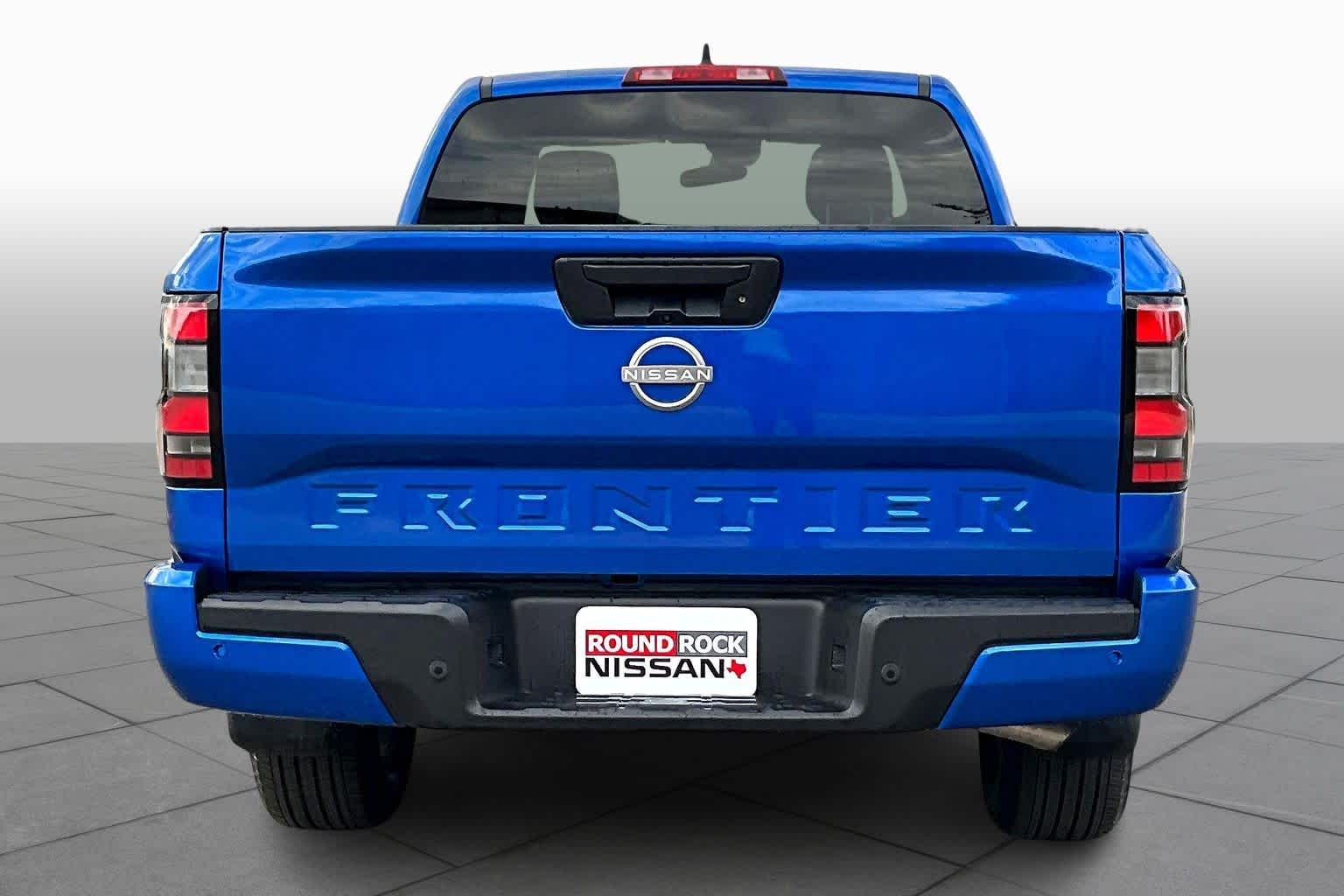 2025 Nissan Frontier SV photo 4