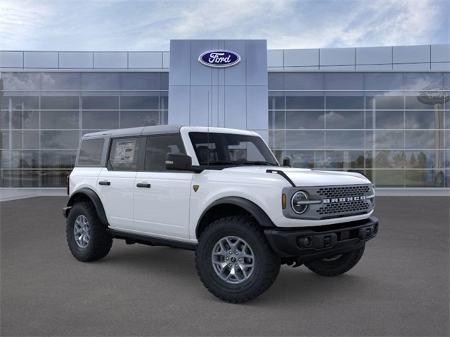 2025 Ford Bronco Badlands photo 7