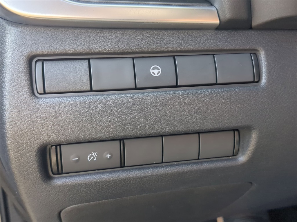 2021 Nissan Rogue SV photo 24