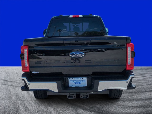 2025 Ford F-250 Lariat photo 4