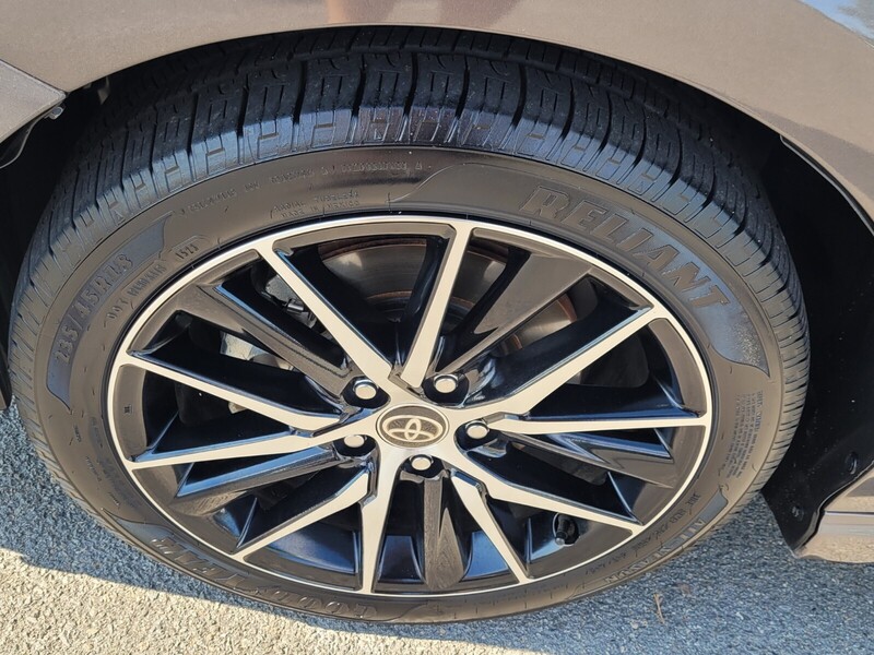 2023 Toyota Camry SE photo 11