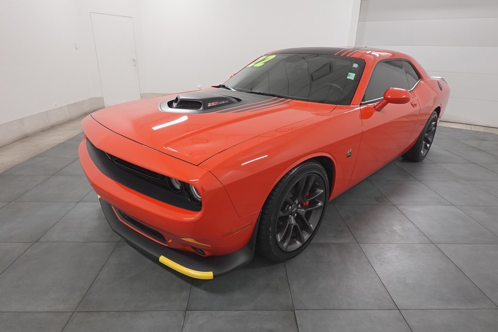 2022 Dodge Challenger R/T's photo