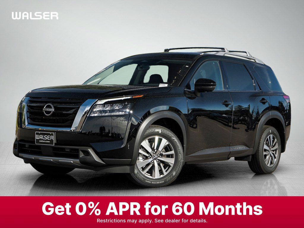 2025 Nissan Pathfinder SL's photo