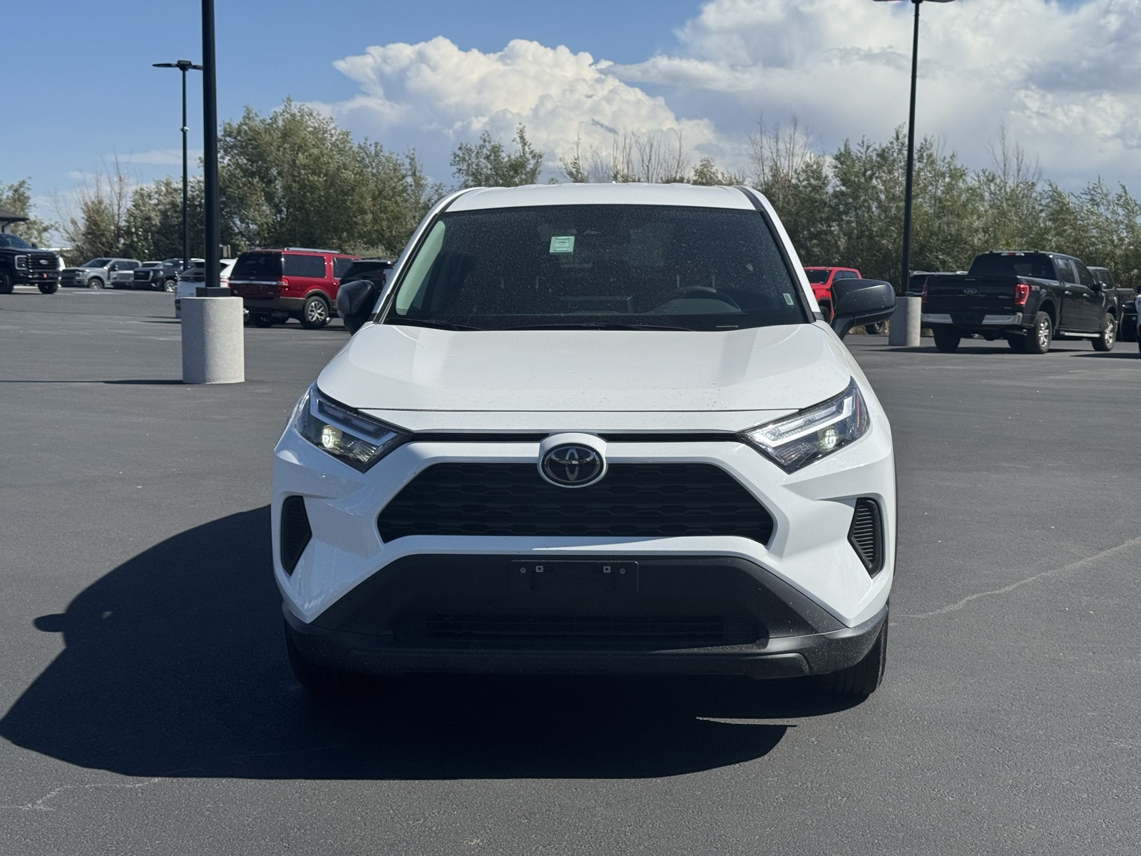 2024 Toyota RAV4 LE photo 2