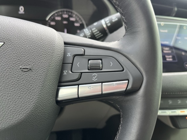 2023 Cadillac XT4 Luxury photo 14