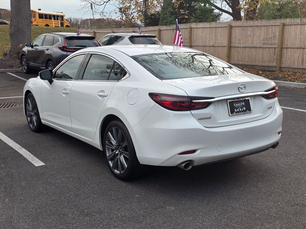 2018 Mazda Mazda6 Touring photo 4