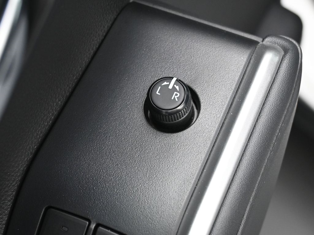 2022 Toyota Highlander XSE photo 10