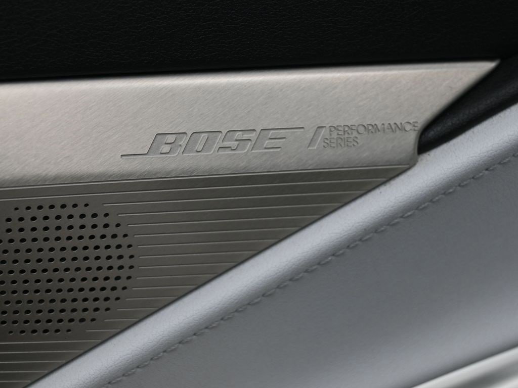 2023 Chevrolet Corvette Stingray 2LT photo 9