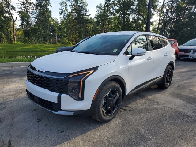 2026 Kia Sportage EX photo 3