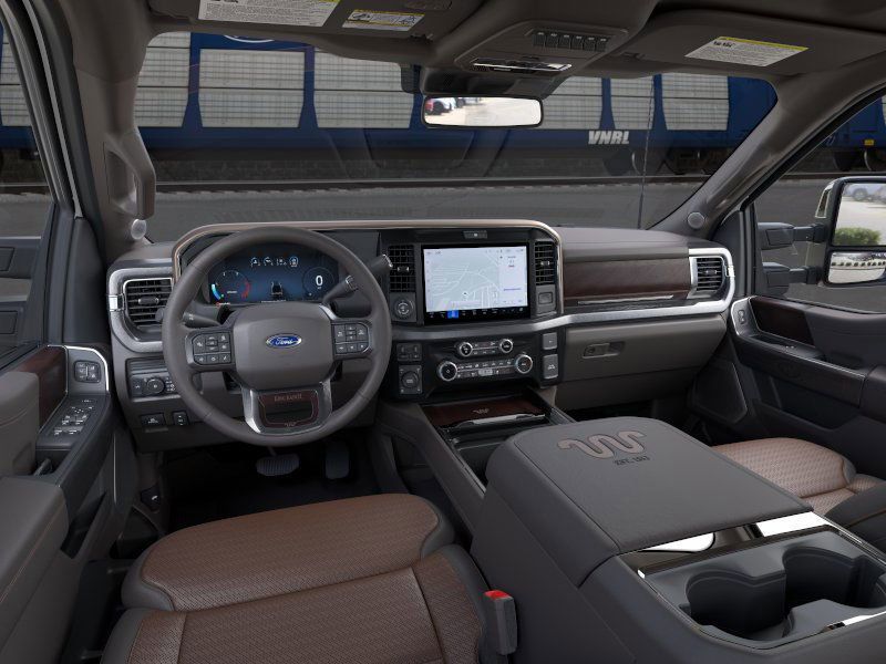 2025 Ford F-250 photo 8