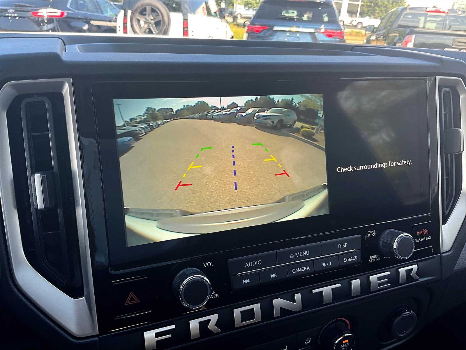 2025 Nissan Frontier SV photo 19