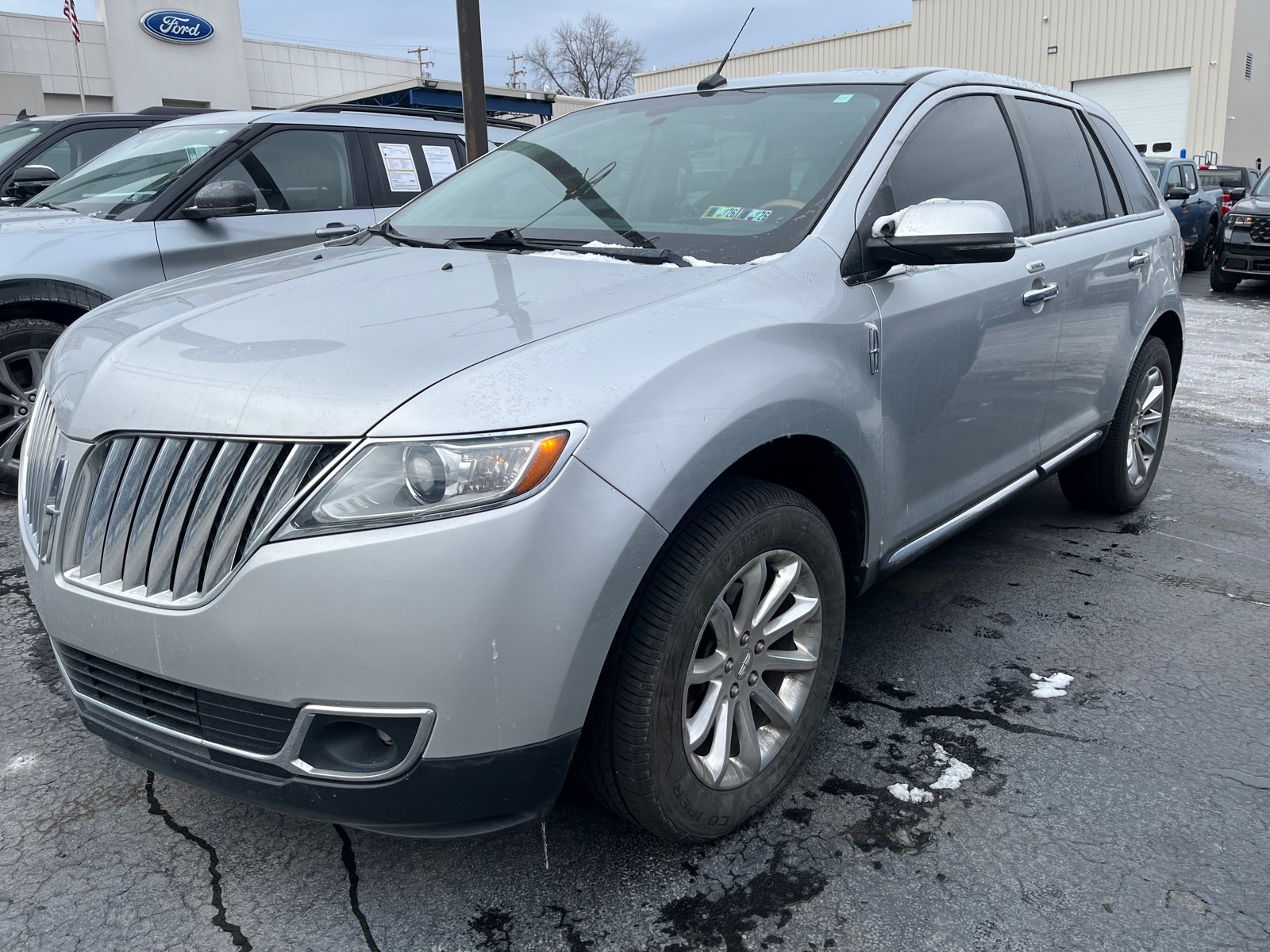 2013 Lincoln MKX Base