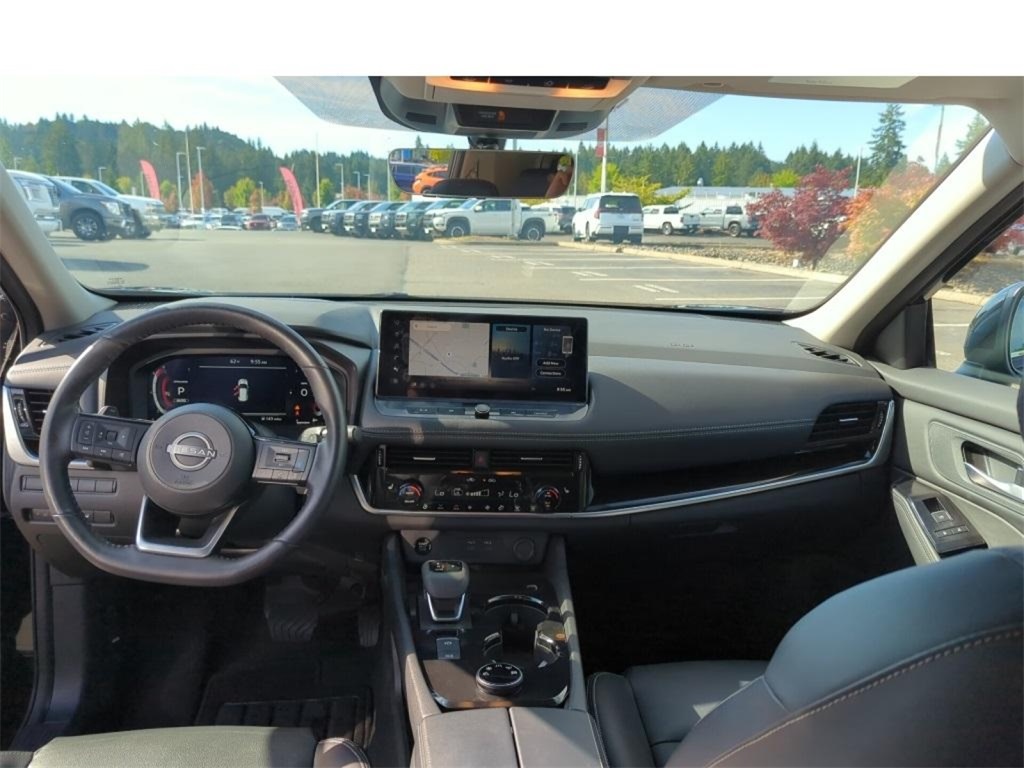 2024 Nissan Rogue SL photo 21