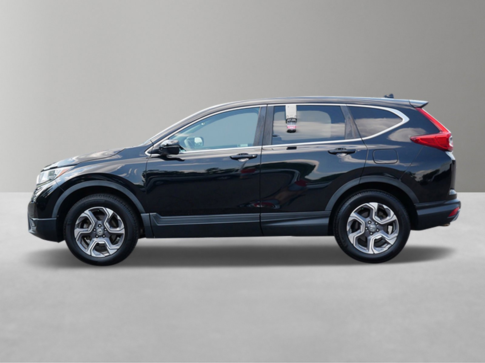 Used 2018 Honda CR-V EX with VIN 7FARW2H57JE093432 for sale in White Bear Lake, Minnesota