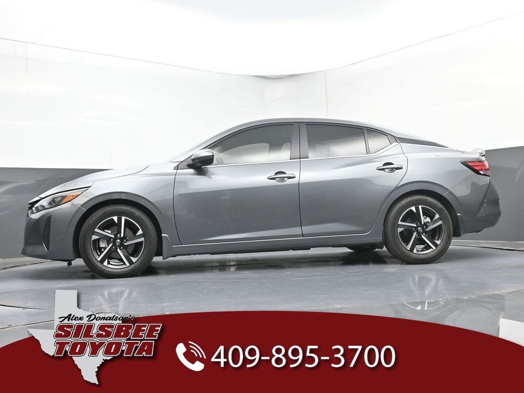 2025 Nissan Sentra SV photo 17