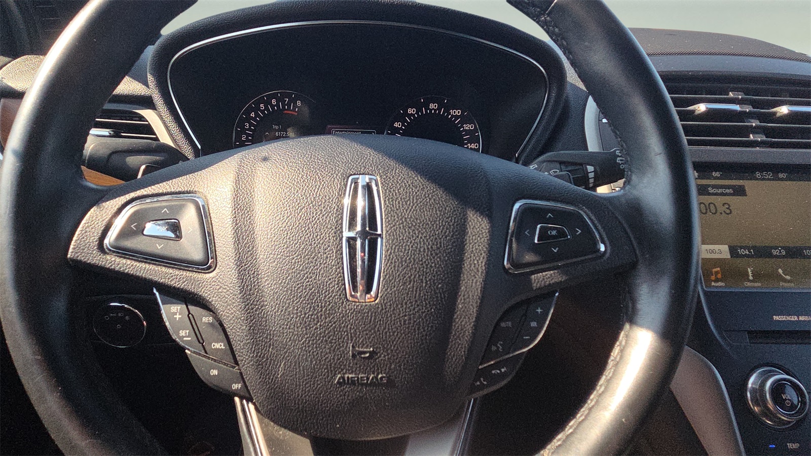 2016 Lincoln MKC Reserve photo 10