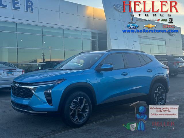 2025 Chevrolet Trax LT's photo