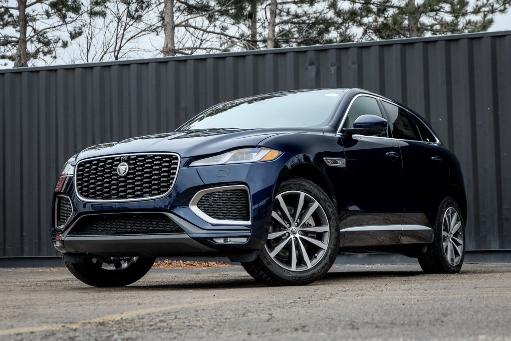 2026 Jaguar F-Pace R-Dynamic S's photo