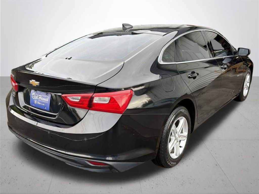 2020 Chevrolet Malibu LS photo 7
