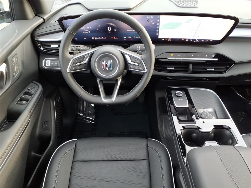 2026 Buick Enclave Sport Touring photo 2