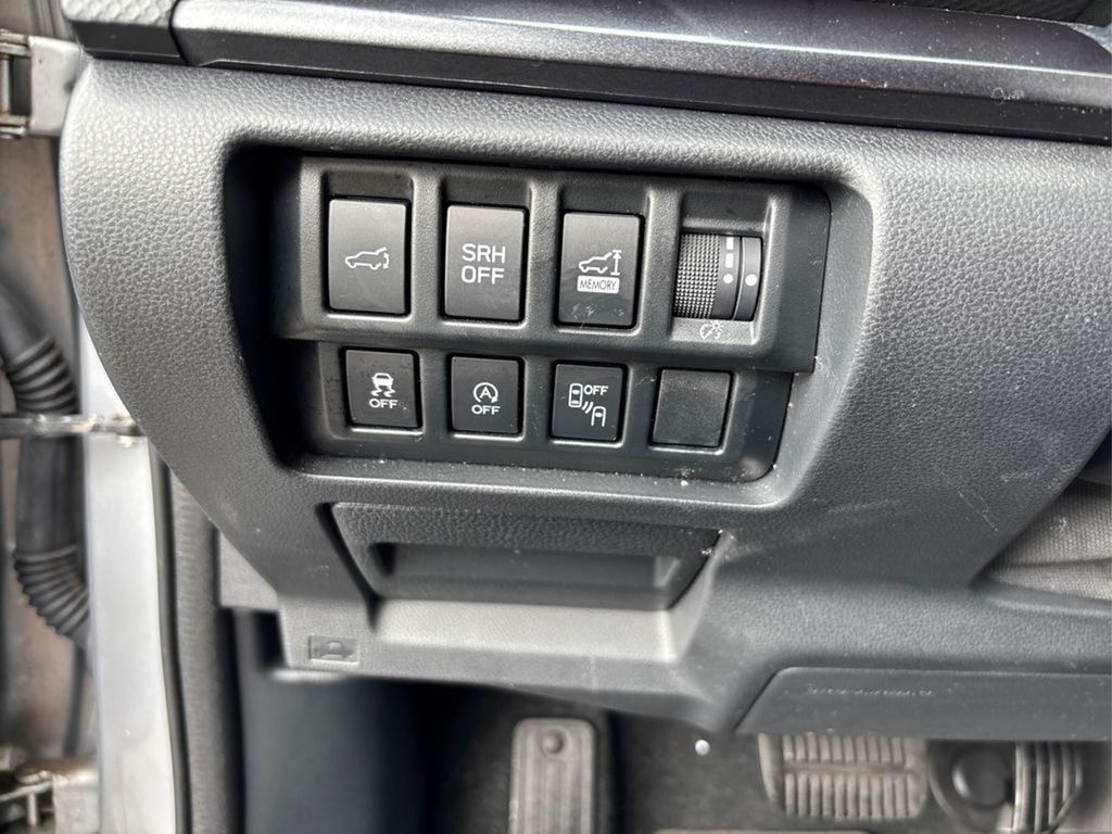 2023 Subaru Forester Sport photo 32