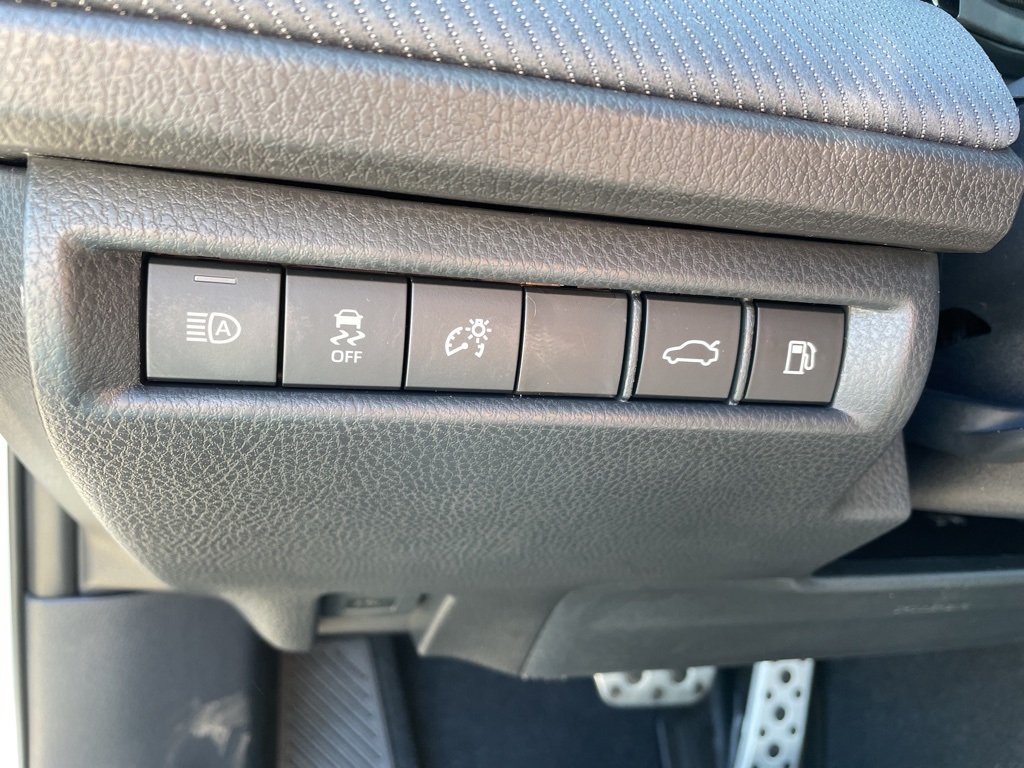 2026 Toyota Camry photo 8