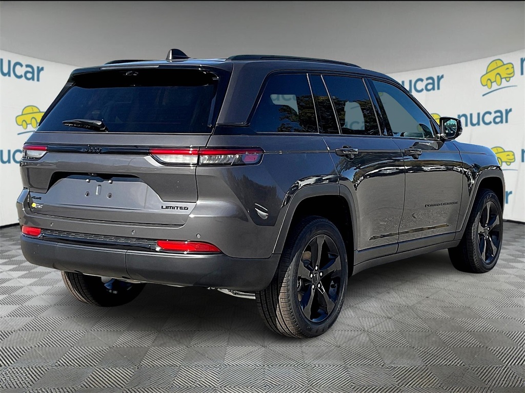 2025 Jeep Grand Cherokee Limited photo 4