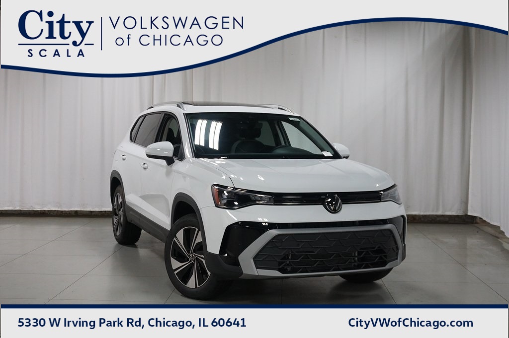 2025 Volkswagen Taos SE's photo