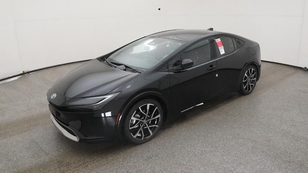 2026 Toyota Prius XSE Premium's photo