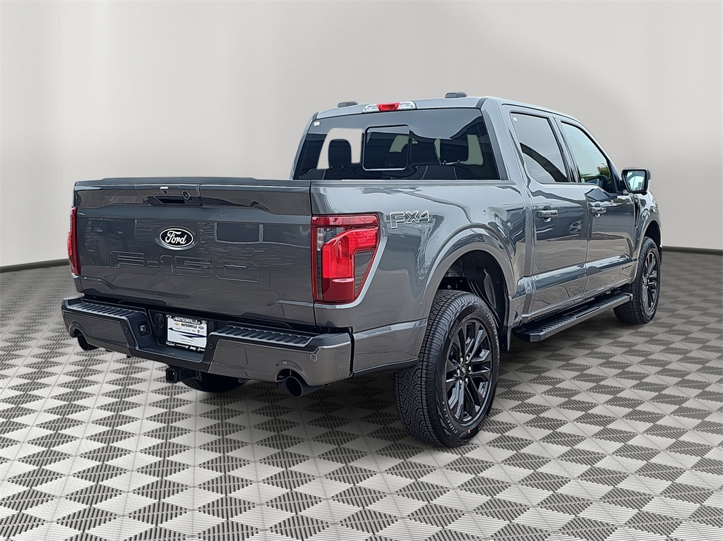 2025 Ford F-150 XLT photo 2