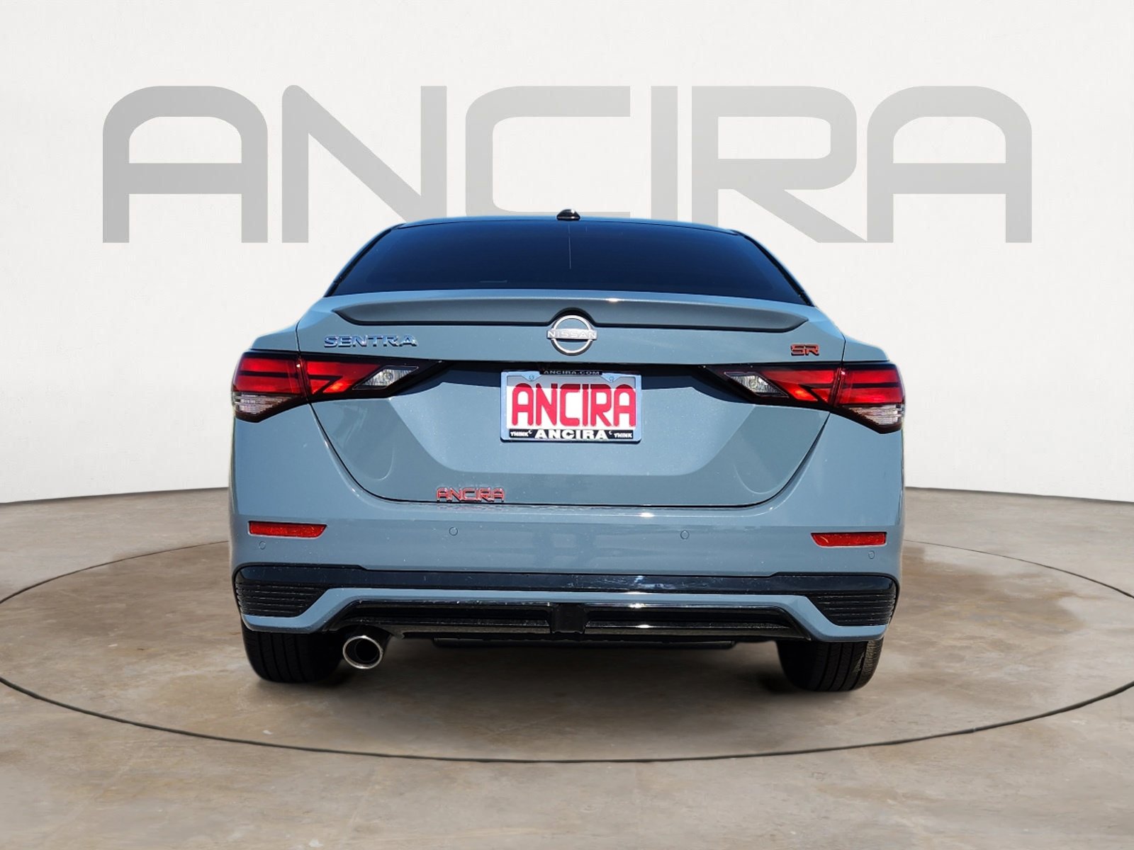 2025 Nissan Sentra SR photo 8