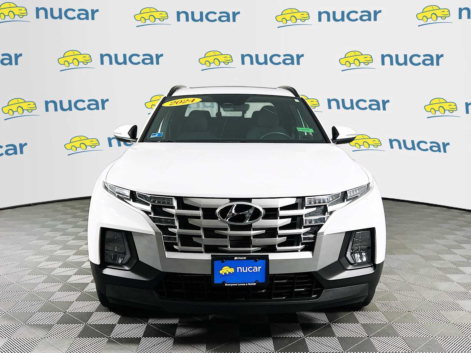 2024 Hyundai Santa Cruz SEL photo 2