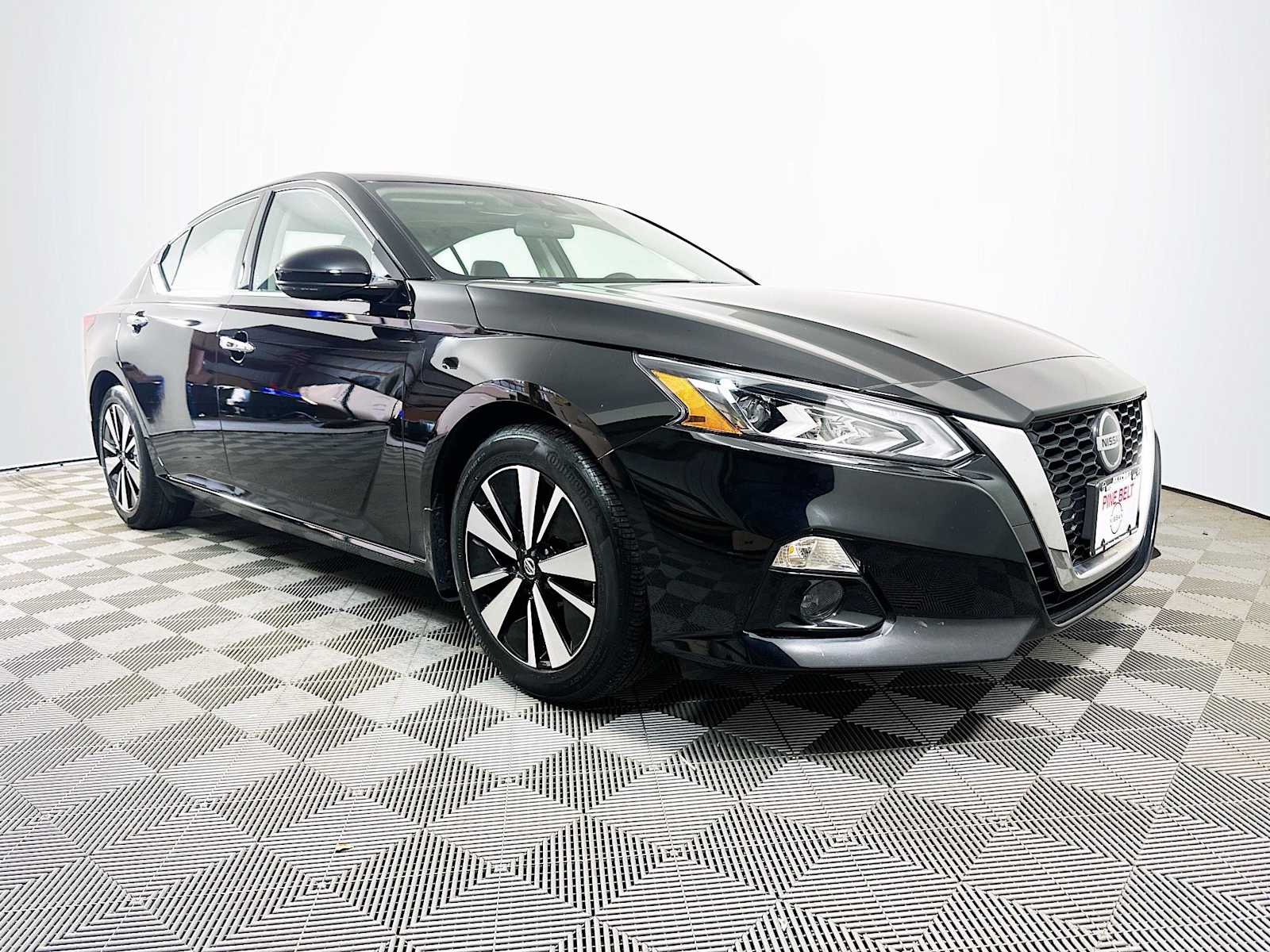 2021 Nissan Altima 2.5 SL photo 3