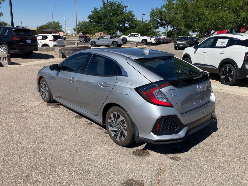 2019 Honda Civic Hatchback LX photo 5