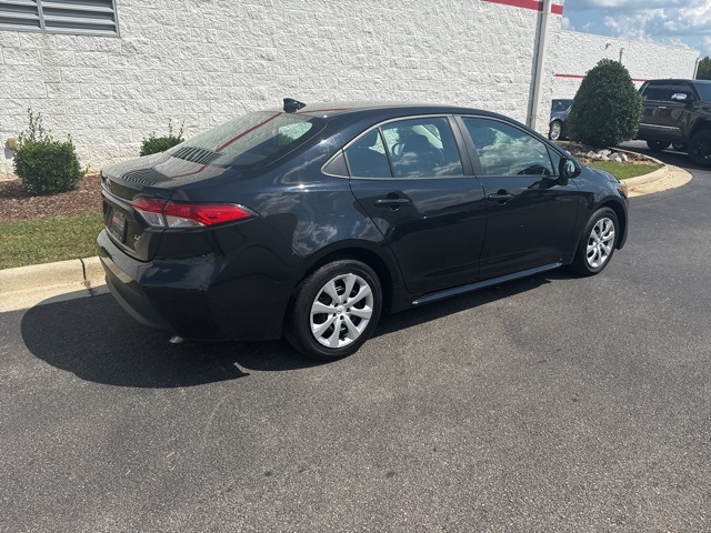 2023 Toyota Corolla LE photo 4