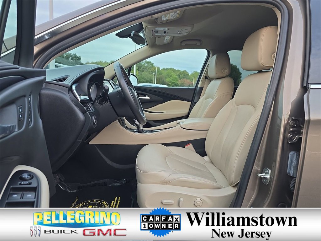 2017 Buick Envision Essence photo 18