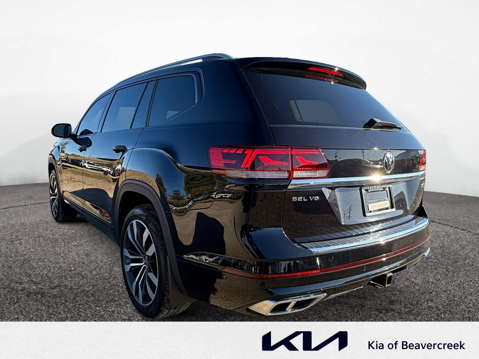 2022 Volkswagen Atlas V6 SEL Premium R-Line photo 3
