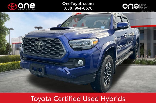 2023 Toyota Tacoma TRD Sport's photo
