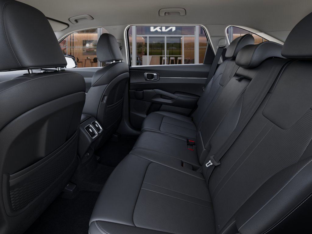 2025 Kia Sorento S photo 18