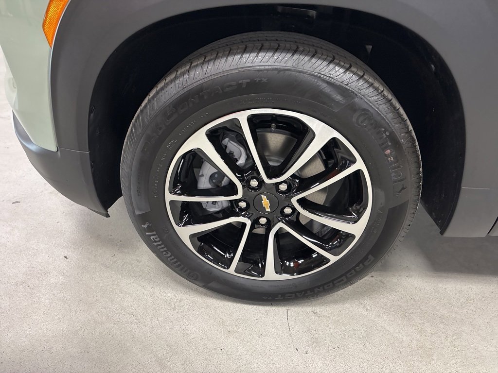 2026 Chevrolet Trailblazer LT photo 9