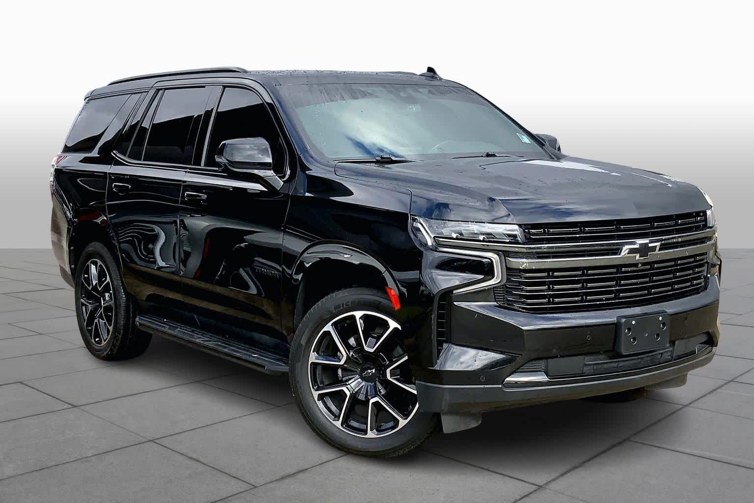 2021 Chevrolet Tahoe RST photo 2