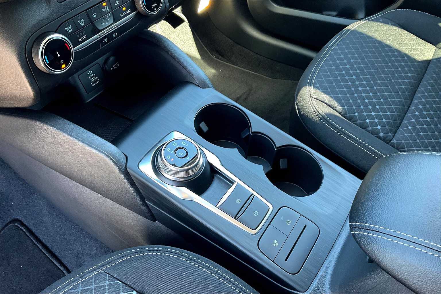 2025 Ford Escape Active photo 4