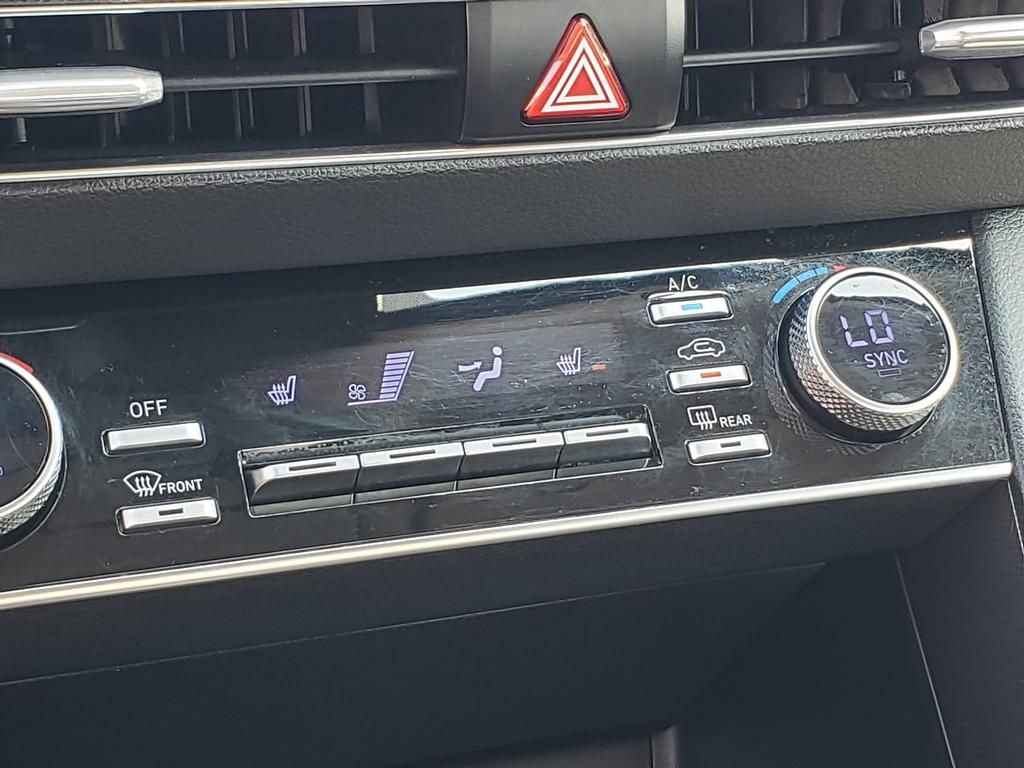 2020 Hyundai Sonata SEL photo 38