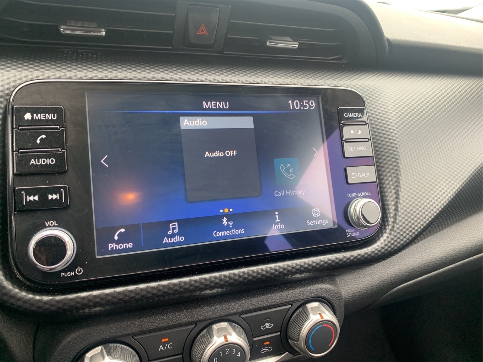 2023 Nissan Kicks SV photo 12