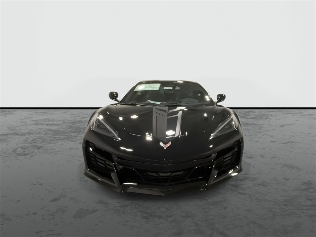 2025 Chevrolet Corvette E-Ray 1LZ photo 3
