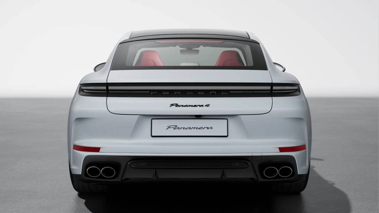 2025 Porsche Panamera E-Hybrid 4 photo 7