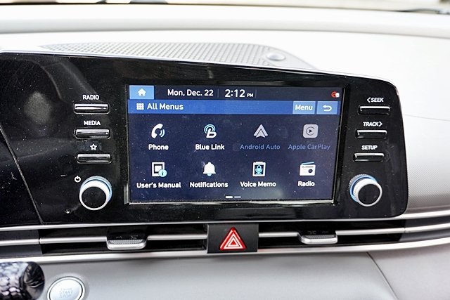 Used 2021 Gray Hyundai SEL image 23