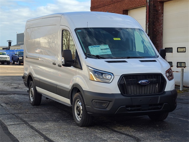 2024 Ford Transit Cargo Van photo 2