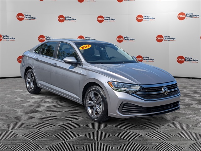 2024 Volkswagen Jetta 1.5T SE photo 3